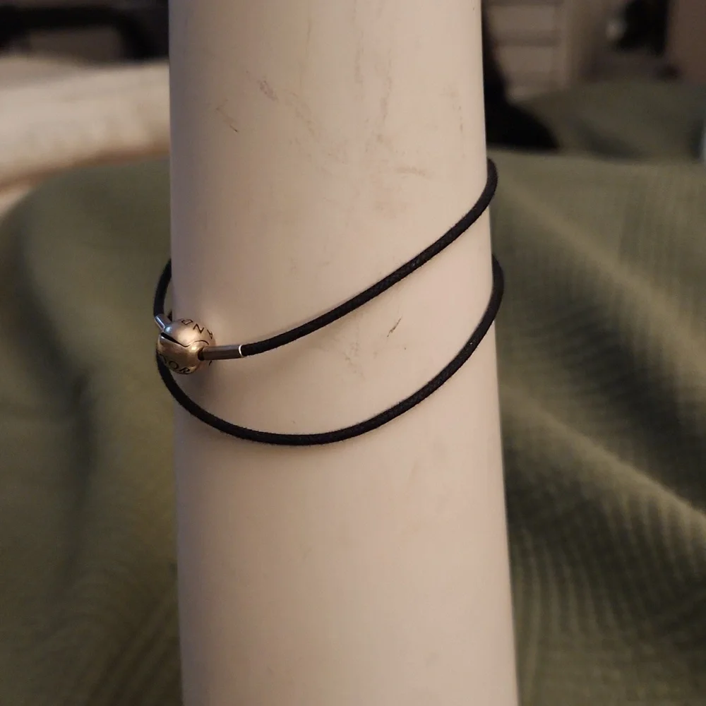 Pandora leather cord bracelet - Picture 1 of 4